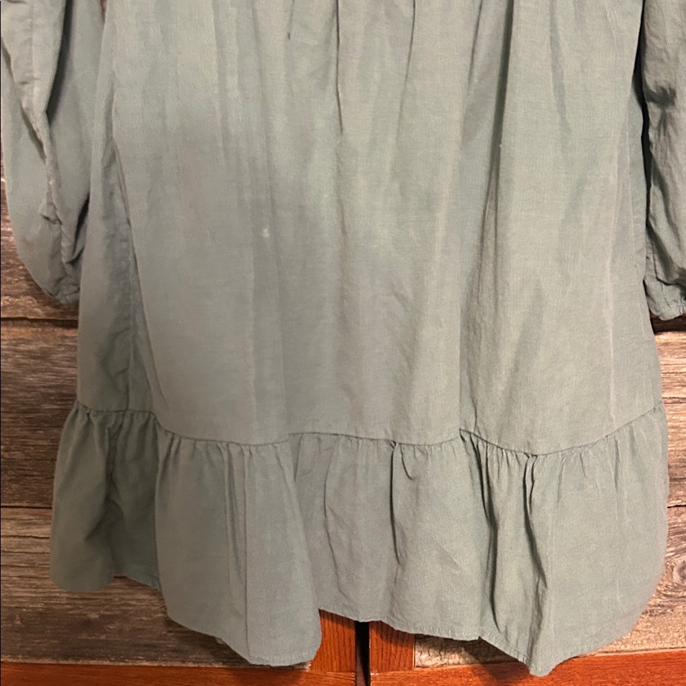 American Eagle Outfitters Women’s Green Long Sleeve Smocked Corduroy Dress Sz XL - Picture 8 of 12